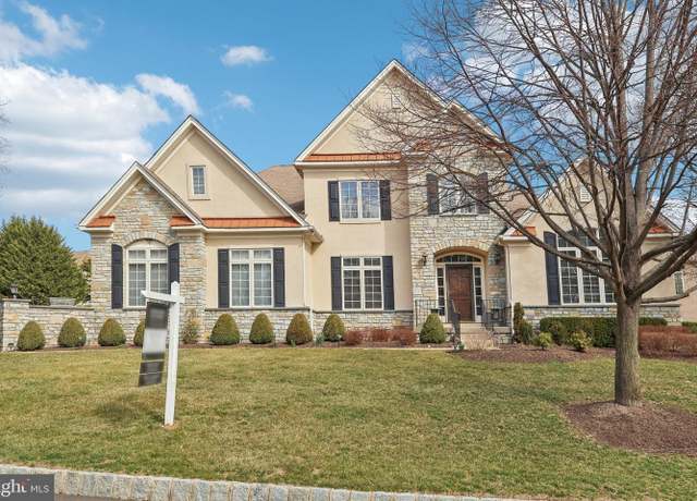 Property at 633 Harpers Ln, Huntingdon Valley, PA 19006, 3 beds, 3.5 baths