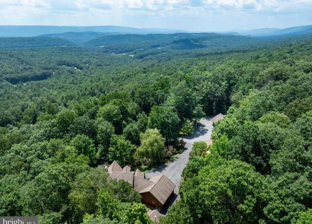 Property at 1400 Jacks Mountain Rd, Mc Veytown, PA 17051, 5 beds, 4.5 baths