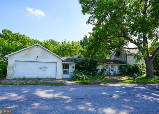 Property at 3087 W Beersville Rd, Bath, PA 18014, 4 beds, 1 bath