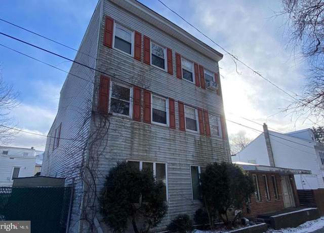 Property at 818 E Railroad St, Mahanoy City, PA 17948, 5 beds, 1 bath