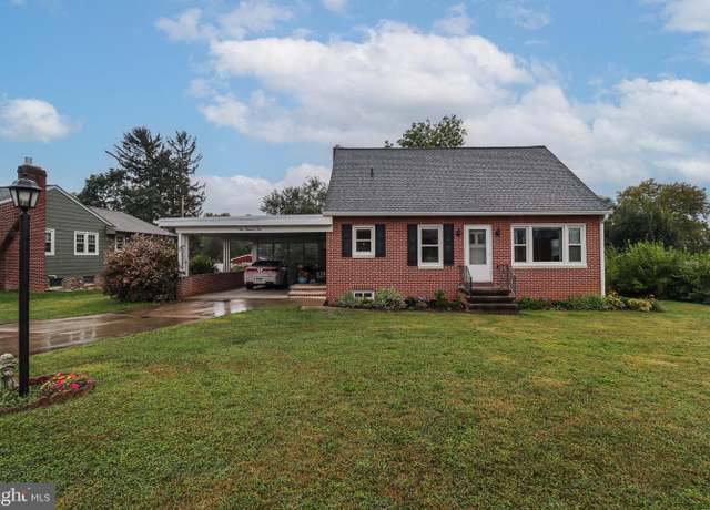 Property at 101 Park Heights Blvd, Hanover, PA 17331, 3 beds, 2 baths