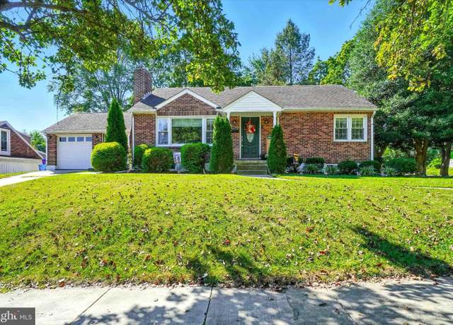 Property at 1700 2nd Ave, York, PA 17403, 3 beds, 2 baths