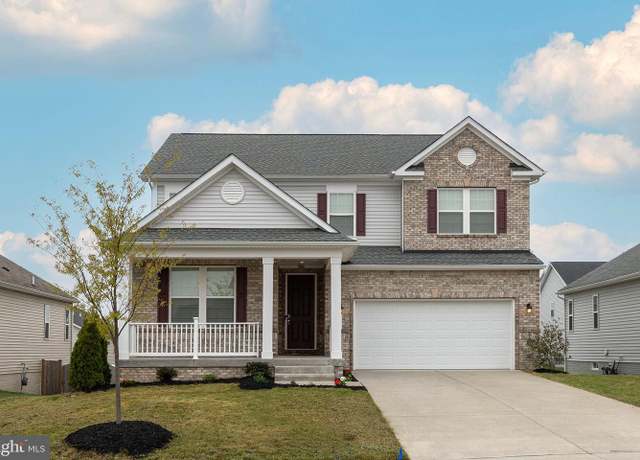 Property at 127 Westchester Dr, Stephens City, VA 22655, 4 beds, 3 baths
