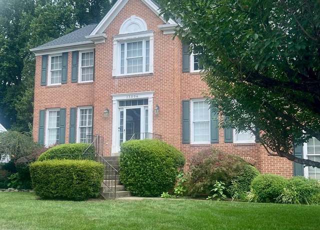 Property at 13006 Pebblestone Ct, Clifton, VA 20124, 6 beds, 3.5 baths