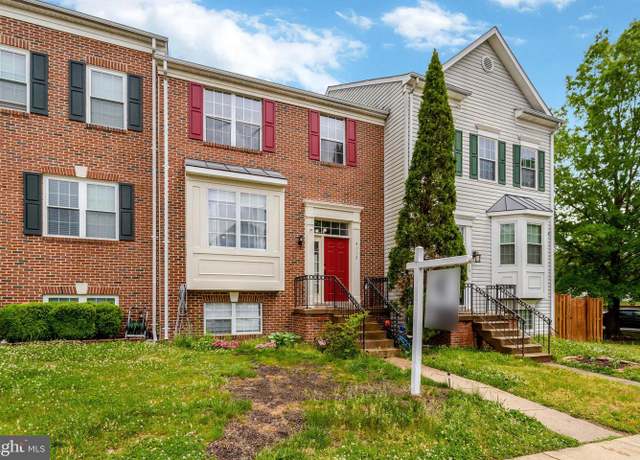 Property at 4112 La Mauricie Loop, Dumfries, VA 22025, 4 beds, 3.5 baths
