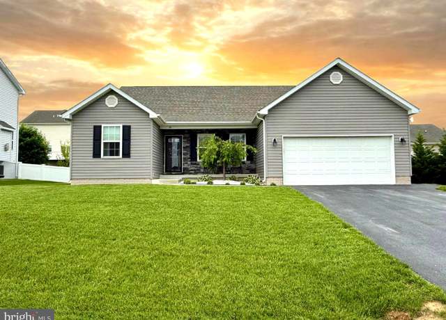 Property at 34 Constellation Rd, Inwood, WV 25428, 4 beds, 3 baths