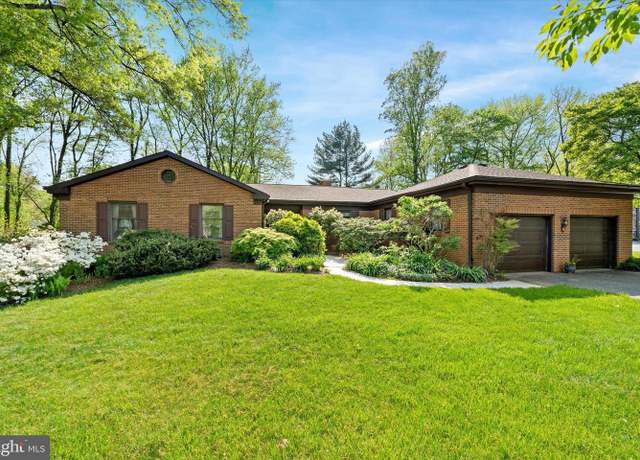 Property at 5 W Clivden Pl, Wilmington, DE 19807, 3 beds, 3 baths