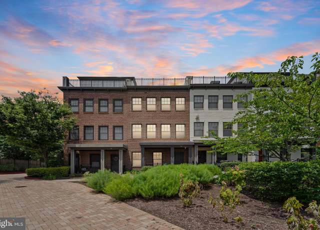 Property at 89 Southgate Ave, Annapolis, MD 21401, 3 beds, 2.5 baths