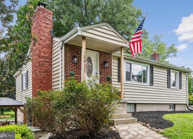 Property at 15921 Attleboro Rd, Silver Spring, MD 20905, 2 beds, 2 baths