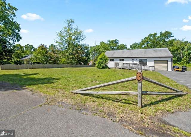 Property at 3 High Ridge Rd, Pemberton, NJ 08068, 3 beds, 1 bath