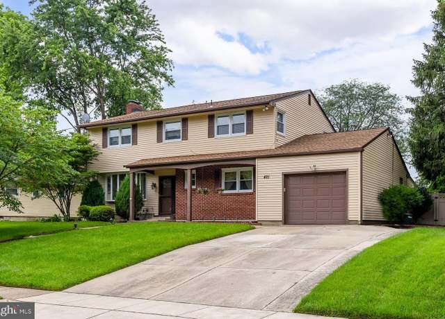 Property at 421 Narragansett Dr, Cherry Hill, NJ 08002, 4 beds, 2.5 baths