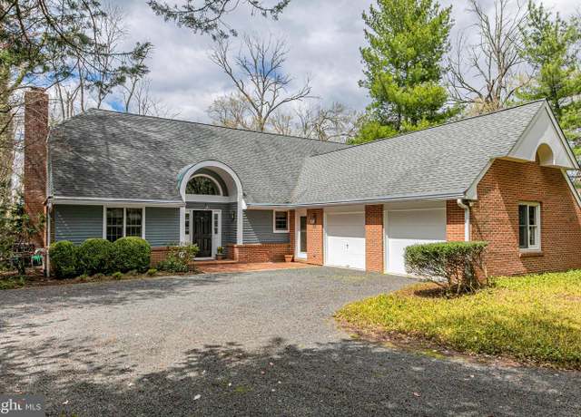 Property at 39 Florence Ln, Princeton, NJ 08540, 3 beds, 2.5 baths