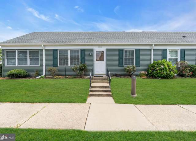 Property at 335-B Old Nassau Rd, Monroe Township, NJ 08831, 2 beds, 2 baths
