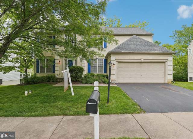 Property at 51 Knickerbocker Ln, Malvern, PA 19355, 5 beds, 3.5 baths
