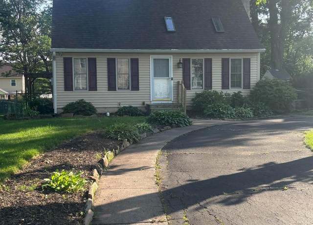 Property at 134 State St, Lansdale, PA 19446, 4 beds, 2 baths