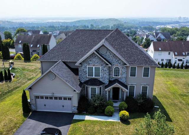 Property at 254 Danbury Dr, Nazareth, PA 18064, 5 beds, 4.5 baths