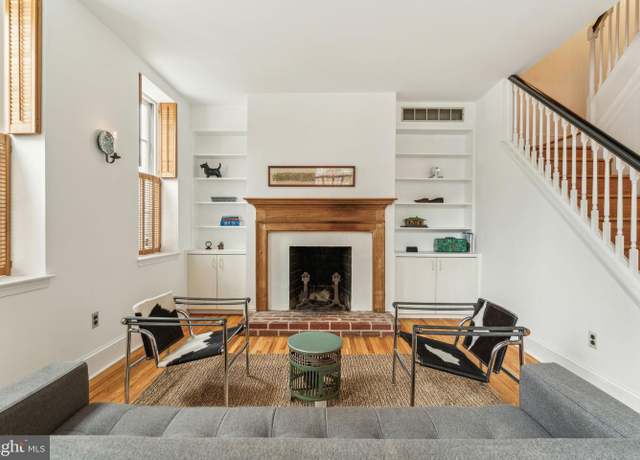 Property at 421 Vine St, Philadelphia, PA 19106, 4 beds, 2 baths