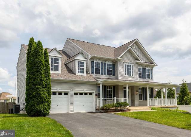 Property at 105 Braxton Ct, Winchester, VA 22602, 4 beds, 3.5 baths