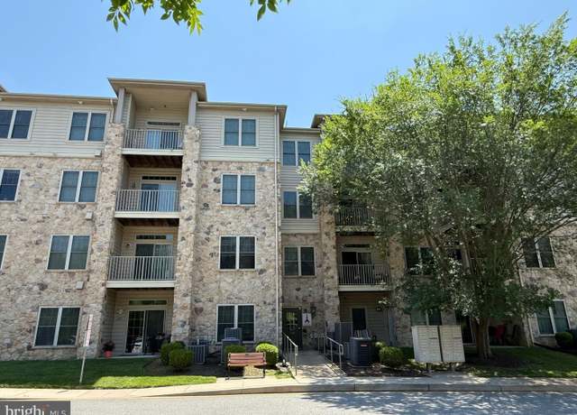Property at 3000-UNIT Fountainview Cir #3204, Newark, DE 19713, 2 beds, 2 baths