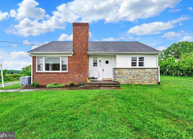 Property at 4207 Upper Beckleysville Rd, Hampstead, MD 21074, 4 beds, 2 baths