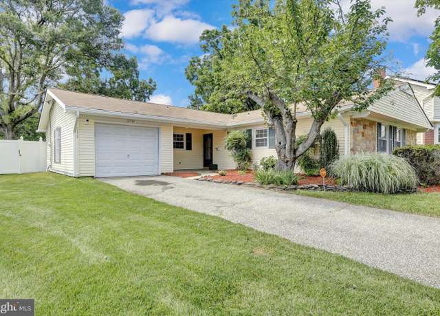 Property at 12704 Hoven Ln, Bowie, MD 20716, 3 beds, 2 baths