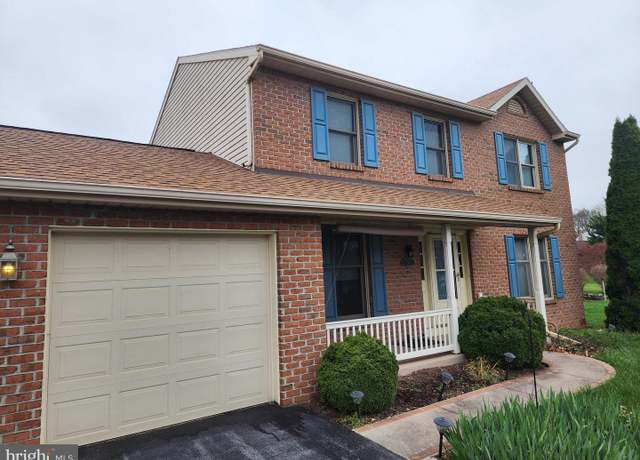 Property at 5 Dartmouth Dr, Hagerstown, MD 21742, 3 beds, 2.5 baths