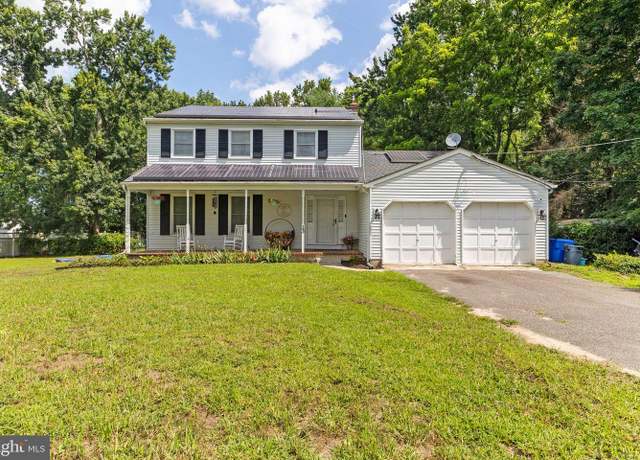 Property at 13 Retreat Rd, Southampton, NJ 08088, 3 beds, 2.5 baths