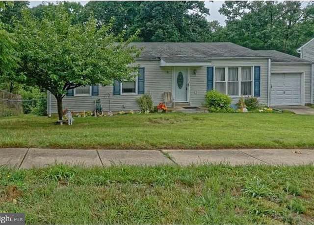 Property at 3 Sunset Dr, Clementon, NJ 08021, 3 beds, 1 bath