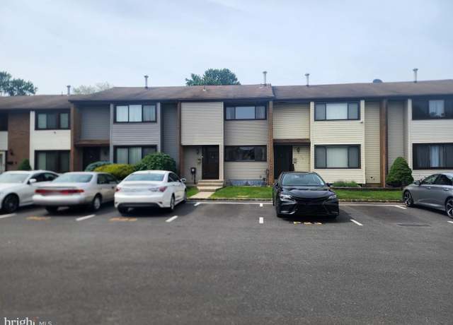 Property at 74 Probasco Rd, Hightstown, NJ 08520, 3 beds, 1.5 baths