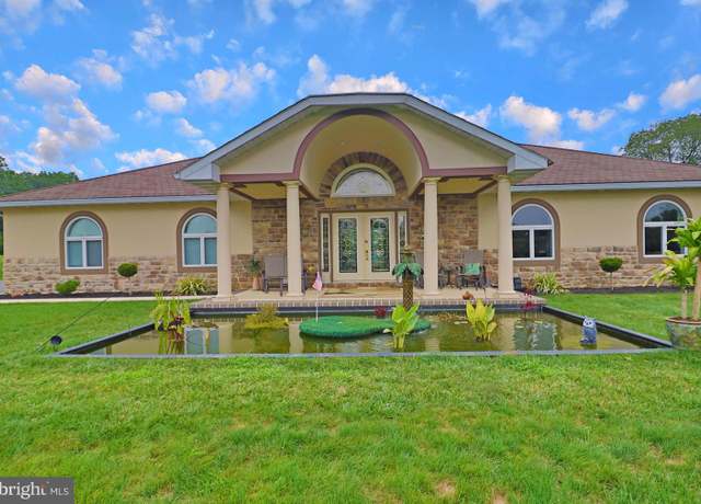 Property at 2440 Water Valley Rd, Lancaster, PA 17603, 4 beds, 2.5 baths