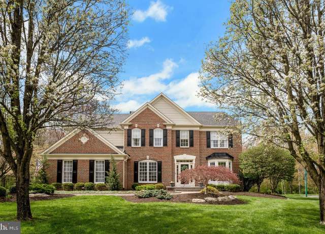 Property at 260 Running Water Ct, Ambler, PA 19002, 4 beds, 2.5 baths