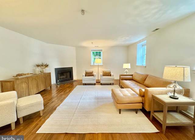 Property at 104 Woodside Rd Unit A-103, Haverford, PA 19041, 3 beds, 2.5 baths