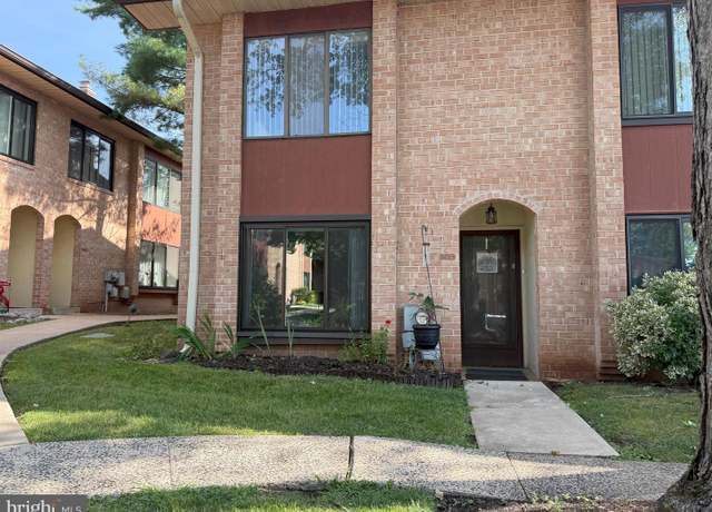 Property at 805 Stonybrook #805, Norristown, PA 19403, 2 beds, 2.5 baths