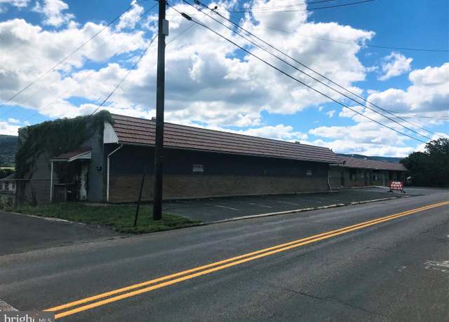 Property at 632 Valley St, Lewistown, PA 17044, 2 beds