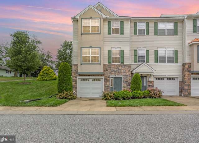 Property at 2400 Schultz Way, York, PA 17402, 3 beds, 2 baths