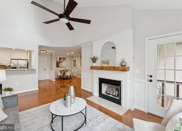 Property at 2330 14th St N #408, Arlington, VA 22201, 3 beds, 2 baths