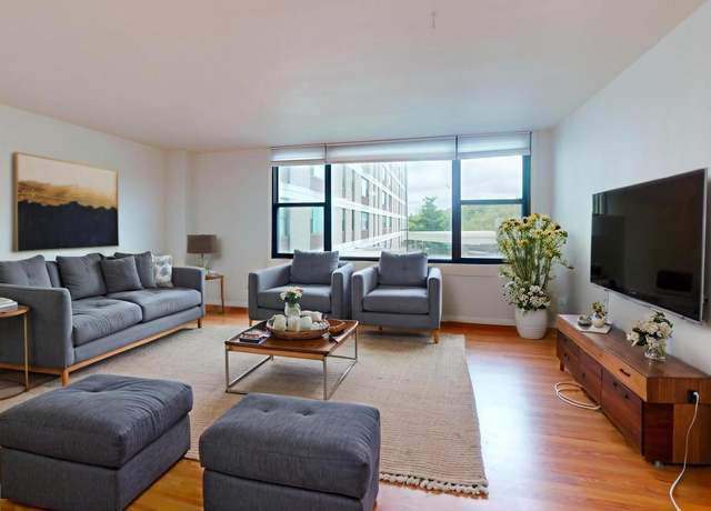 Property at 4600 Duke St #512, Alexandria, VA 22304, 1 bed, 1 bath