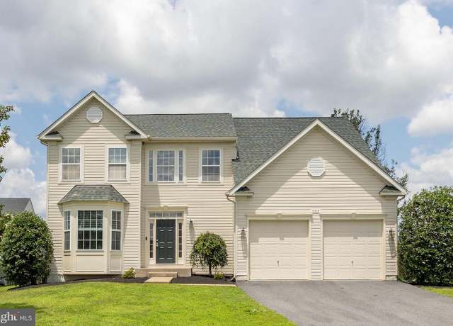 Property at 305 Cheltenham Dr, Stephens City, VA 22655, 4 beds, 3.5 baths