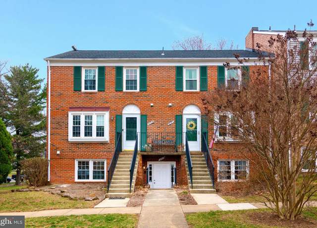 Property at 1051-A Brixton Ct, Sterling, VA 20164, 3 beds, 2 baths