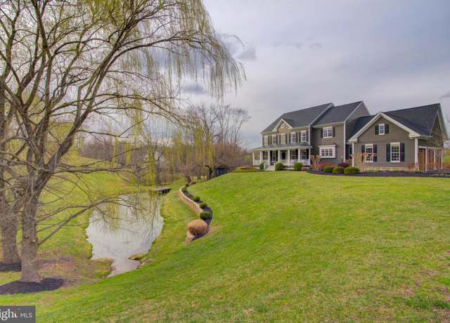 Property at 37220 Spruce Knoll Ct, Purcellville, VA 20132, 4 beds, 6 baths