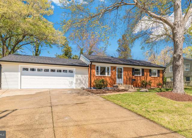 Property at 9658 Norfolk St, Manassas, VA 20109, 5 beds, 2 baths