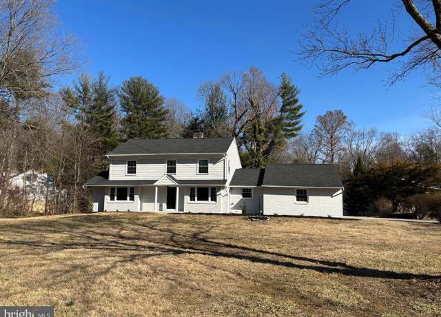 Property at 3309 Heritage Dr, Wilmington, DE 19808, 4 beds, 2.5 baths