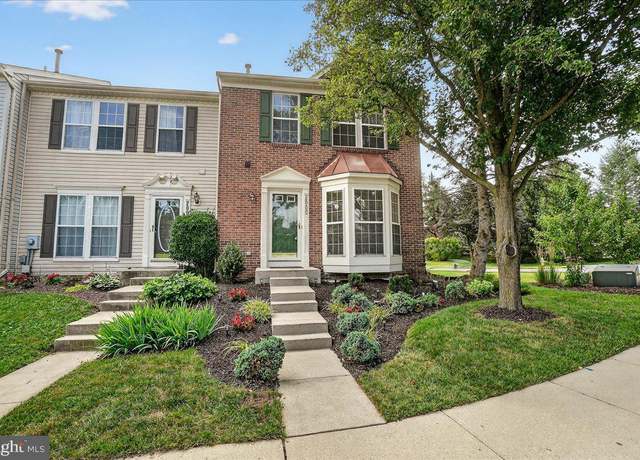 Property at 2000 Sumner Dr, Frederick, MD 21702, 3 beds, 2.5 baths