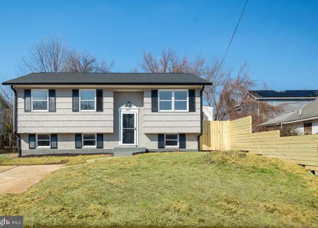Property at 602 63rd Pl, Capitol Heights, MD 20743, 5 beds, 2 baths