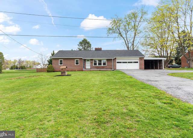 Property at 13031 Salem Ave, Hagerstown, MD 21740, 3 beds, 1.5 baths
