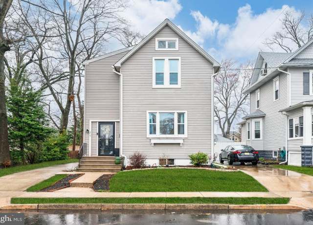 Property at 215 W Pine St, Audubon, NJ 08106, 3 beds, 2.5 baths