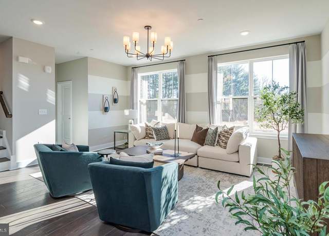 Property at 118 Martha Brokaw Way, Titusville, NJ 08560, 3 beds, 3.5 baths