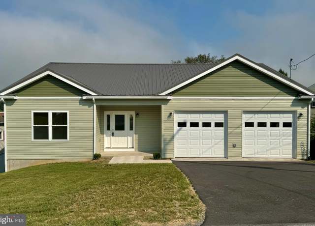 Property at 531 E High St, Bellefonte, PA 16823, 3 beds, 2 baths