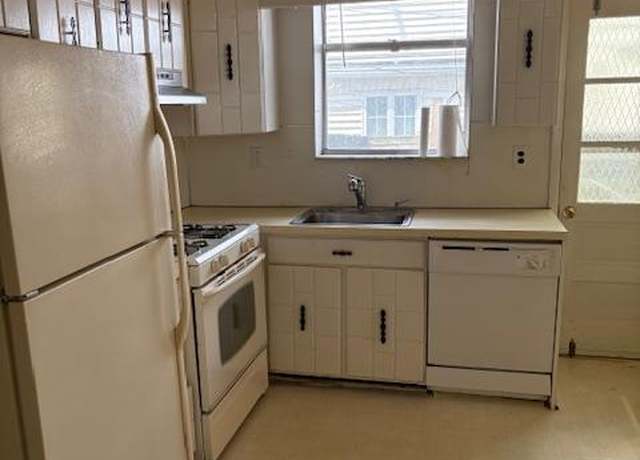 Property at 349 Roseberry St, Philadelphia, PA 19148, 3 beds, 1 bath