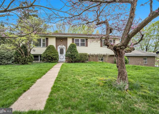 Property at 223 Oak Rd, New Bloomfield, PA 17068, 3 beds, 2.5 baths